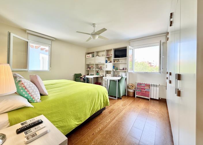 Image No.32-4 Bed Villa / Detached for sale