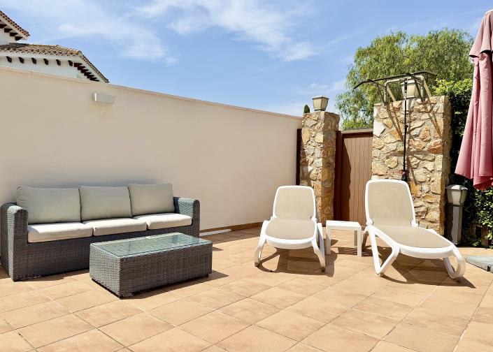 Image No.37-4 Bed Villa / Detached for sale