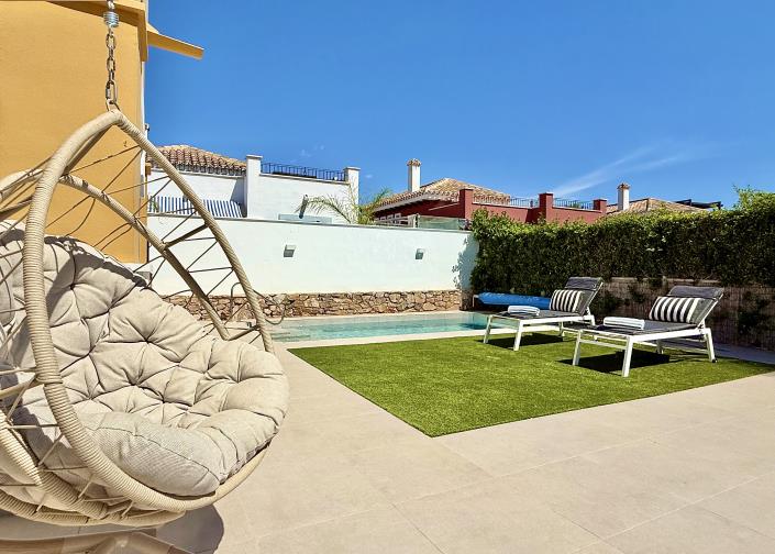 Image No.33-2 Bed Villa / Detached for sale