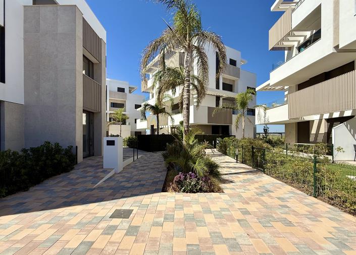 Image No.30-2 Bed Apartment for sale