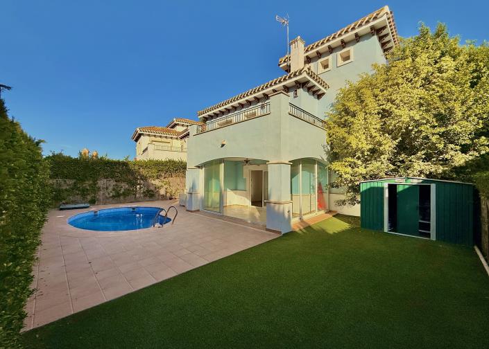 Image No.3-3 Bed Villa / Detached for sale