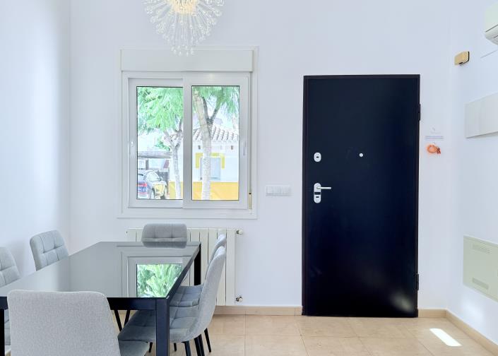 Image No.3-2 Bed Villa / Detached for sale