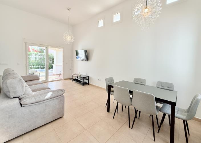 Image No.4-2 Bed Villa / Detached for sale