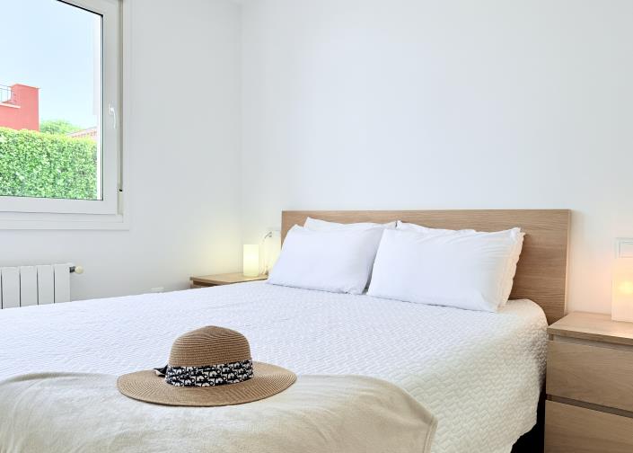 Image No.19-2 Bed Villa / Detached for sale