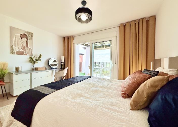 Image No.23-2 Bed Apartment for sale