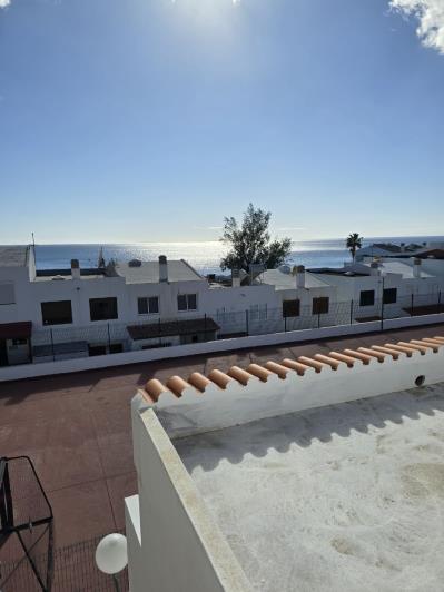 Image No.15-4 Bed Semi-Detached for sale