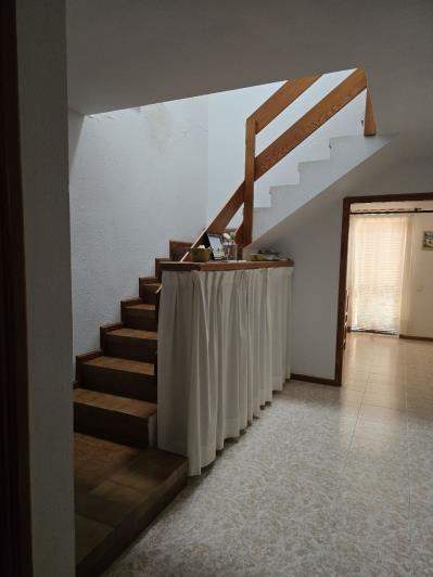 Image No.6-4 Bed Semi-Detached for sale