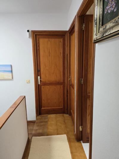 Image No.16-4 Bed Semi-Detached for sale