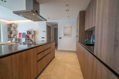 b98le8d7m9k3degpefzhs0lif8u4xzvzhwxtmggyekxx9