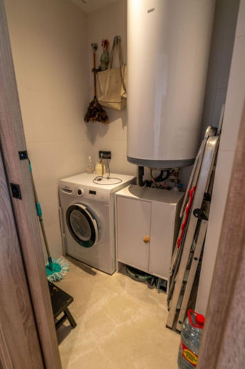 Image No.23-2 Bed Property for sale