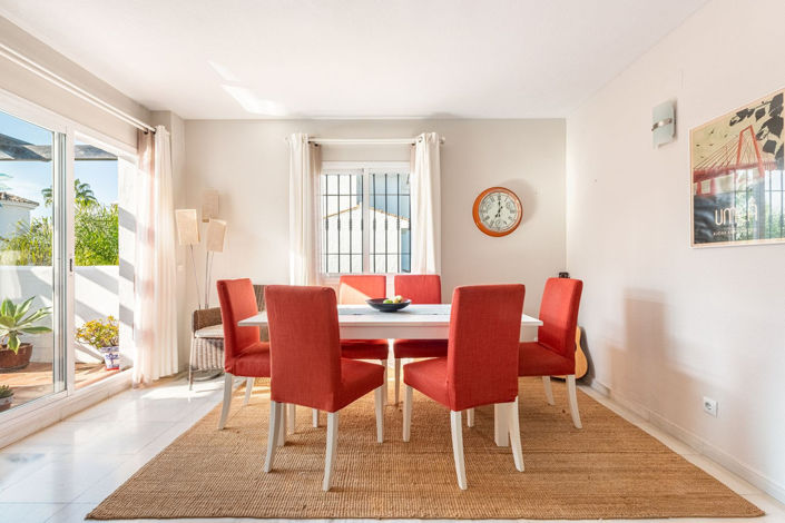 Image No.6-1 Bed Property for sale