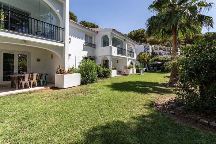 Image No.16-2 Bed Property for sale