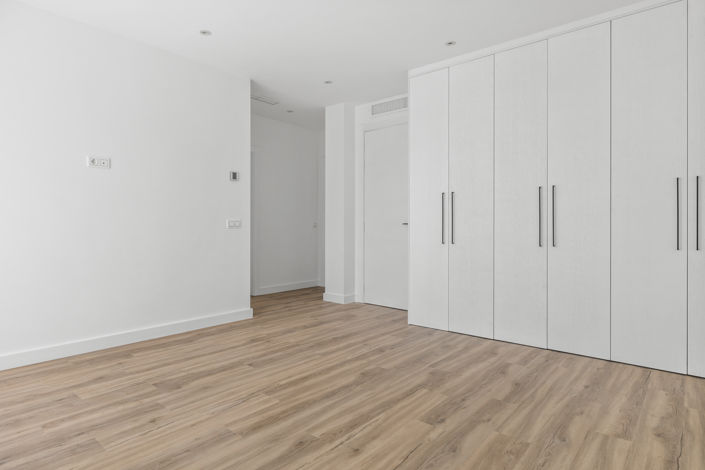 Image No.42-6 Bed Villa for sale