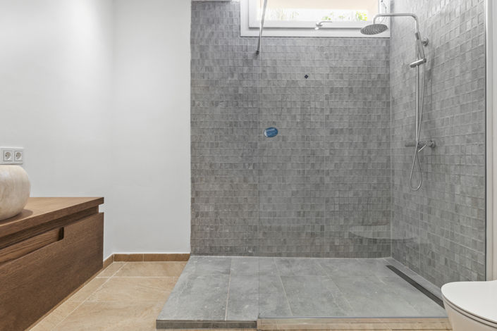 Image No.48-6 Bed Villa for sale