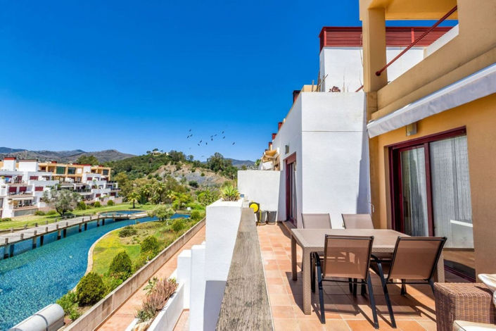 Image No.1-3 Bed Property for sale