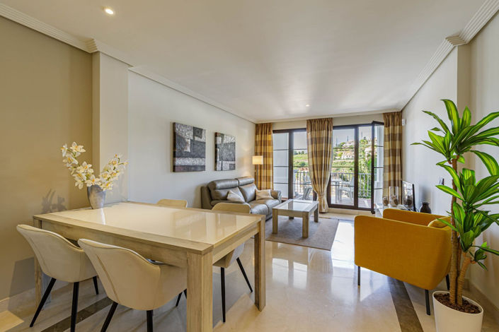 Image No.4-2 Bed Property for sale