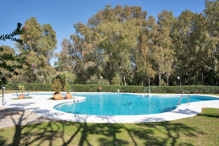 Image No.37-2 Bed Property for sale