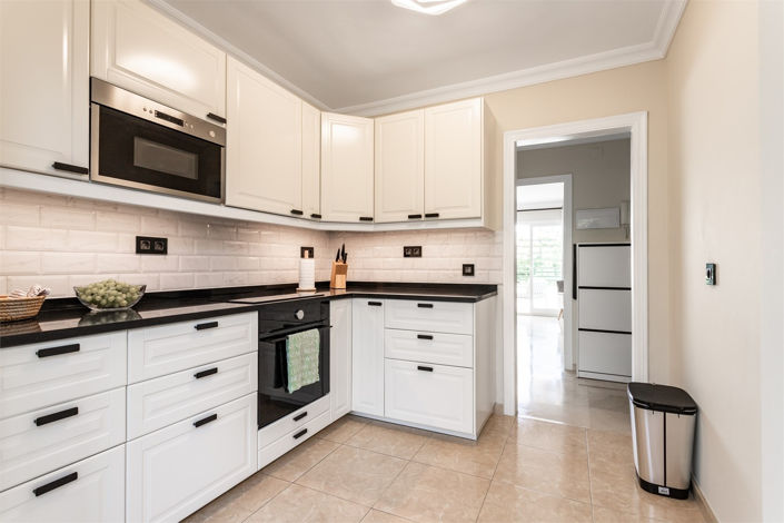 Image No.13-3 Bed Apartment for sale