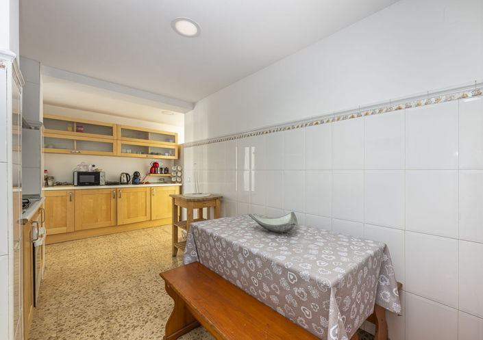 Image No.14-6 Bed Penthouse for sale