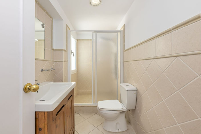 Image No.30-6 Bed Penthouse for sale