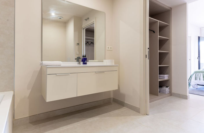 Image No.16-2 Bed Apartment for sale