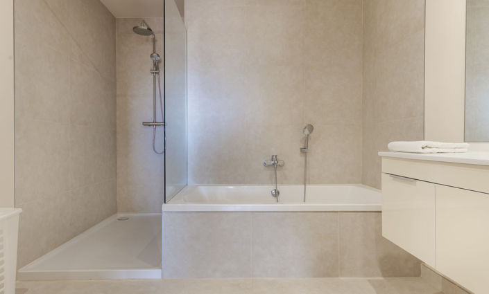 Image No.18-2 Bed Apartment for sale