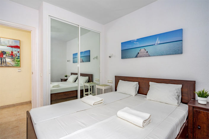 Image No.16-2 Bed Apartment for sale