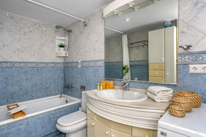 Image No.19-2 Bed Apartment for sale