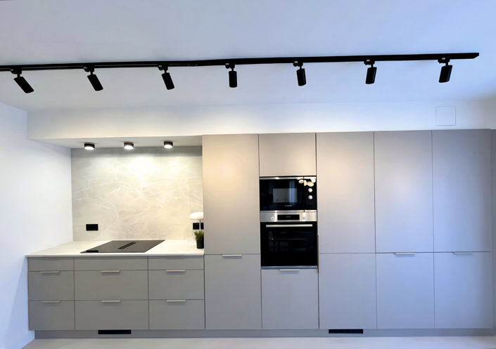 Image No.14-3 Bed Property for sale