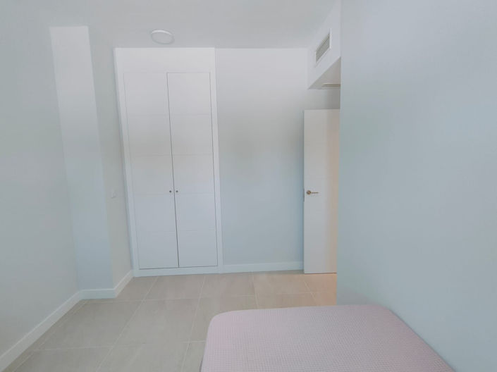 Image No.22-3 Bed Apartment for sale