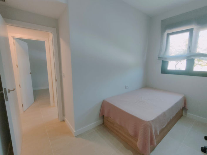 Image No.23-3 Bed Apartment for sale