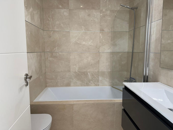 Image No.30-2 Bed Apartment for sale