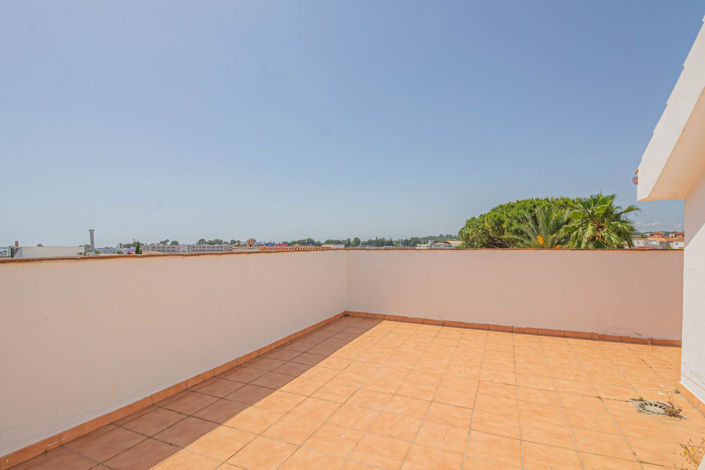 Image No.23-3 Bed Villa for sale