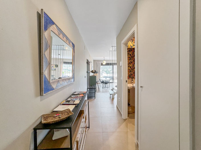 Image No.16-4 Bed Townhouse for sale