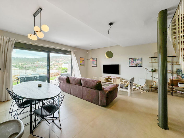 Image No.8-4 Bed Townhouse for sale