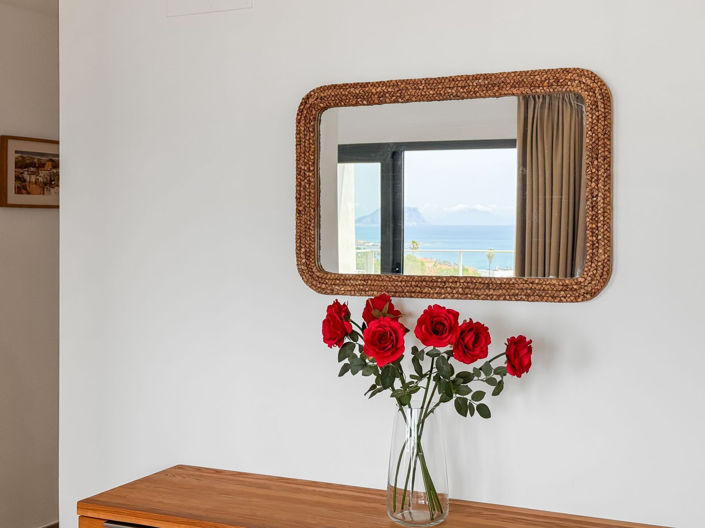 Image No.21-2 Bed Apartment for sale