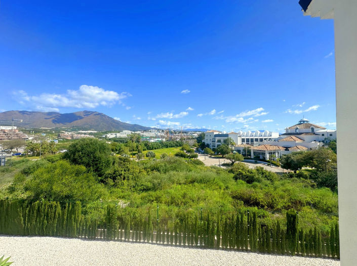 Image No.27-3 Bed Property for sale