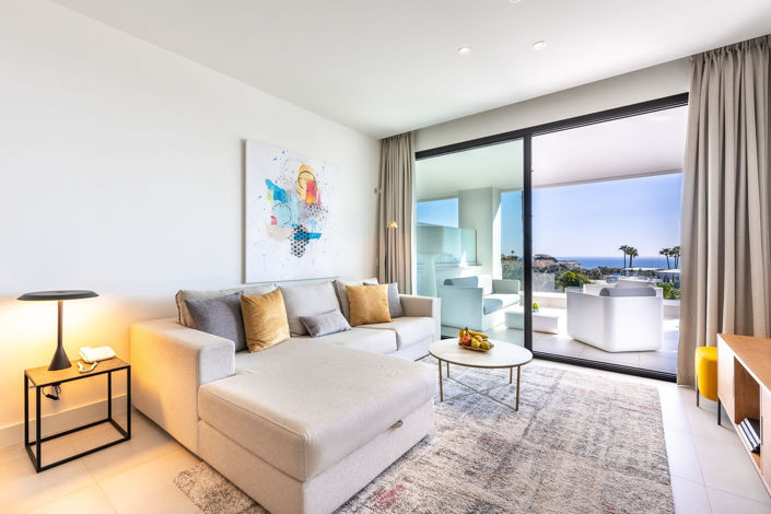 Image No.9-2 Bed Property for sale