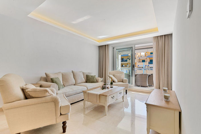 Image No.6-3 Bed Property for sale