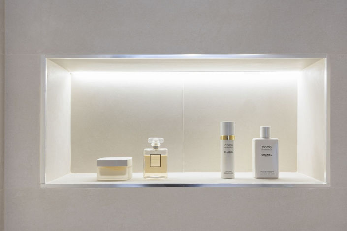 Image No.17-3 Bed Property for sale