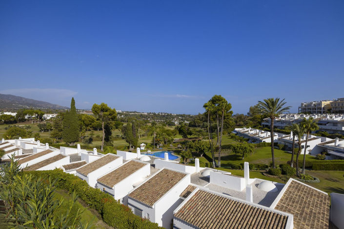 Image No.25-3 Bed Property for sale