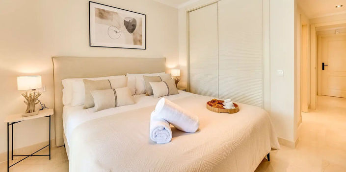 Image No.18-3 Bed Property for sale