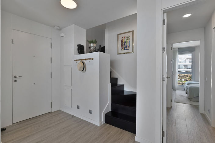 Image No.12-3 Bed Property for sale