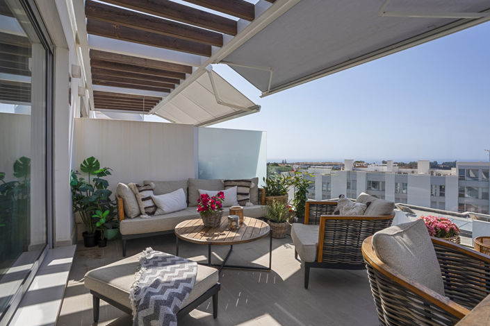 Image No.5-3 Bed Property for sale