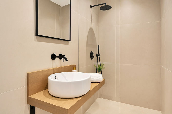 Image No.21-2 Bed Property for sale