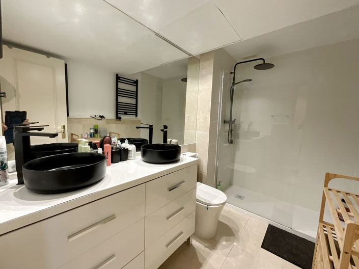 Image No.26-3 Bed Apartment for sale