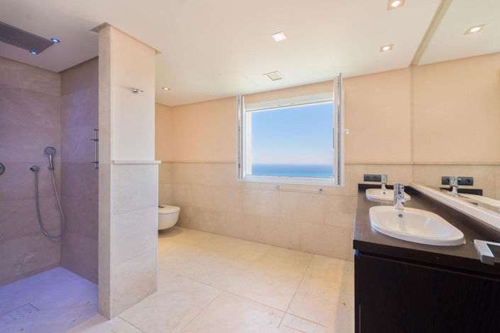 Image No.14-4 Bed Villa for sale