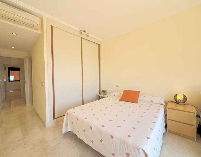 Image No.17-2 Bed Apartment for sale