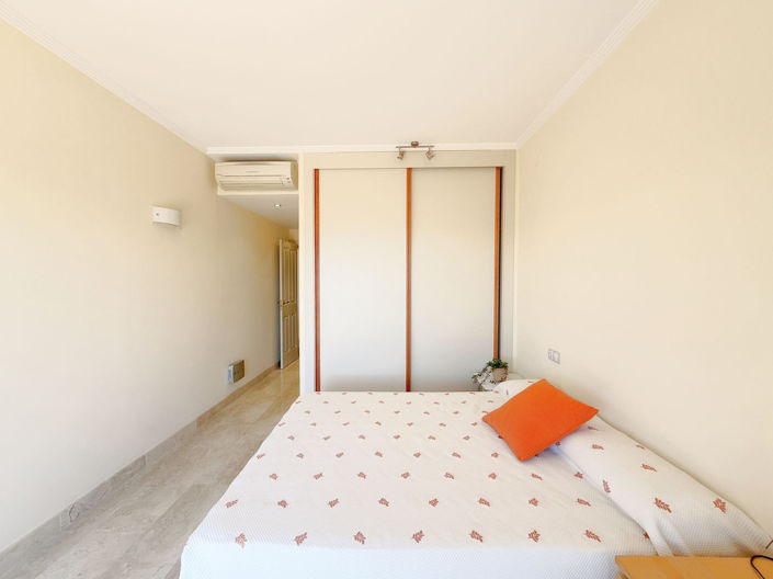 Image No.18-2 Bed Apartment for sale