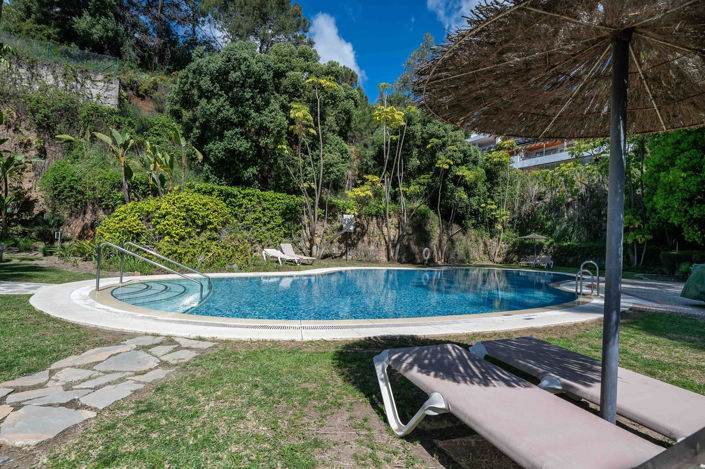 Image No.29-2 Bed Apartment for sale